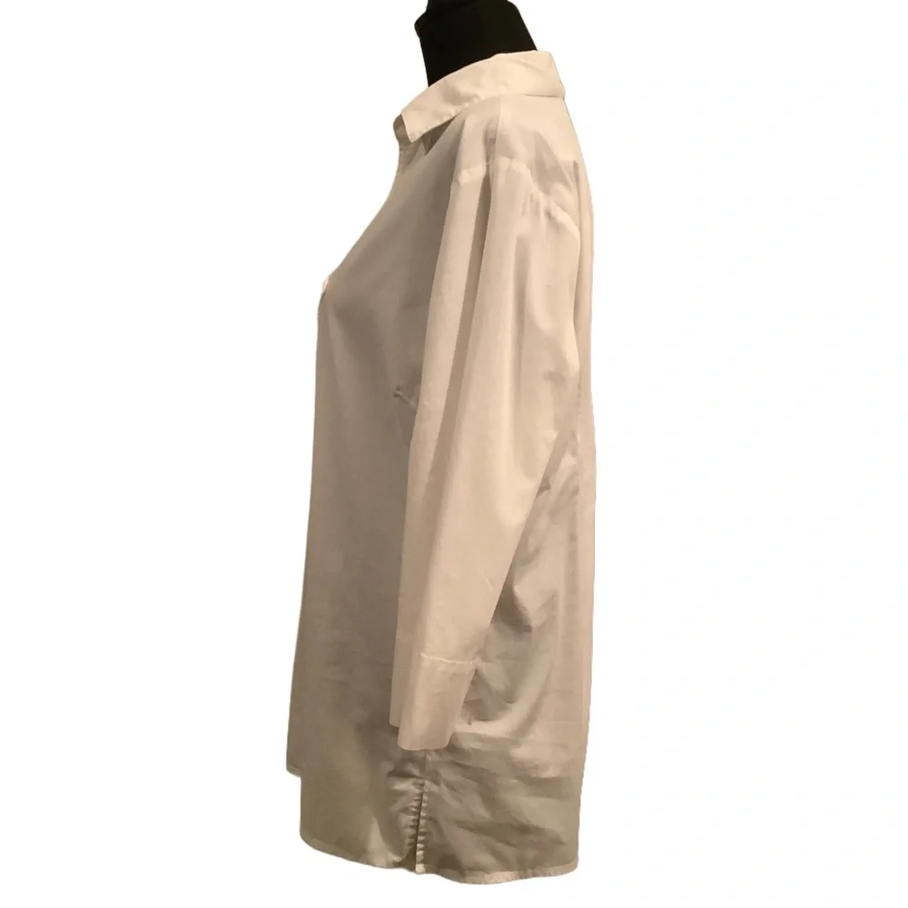 TravelSmith White Embroidered Tunic Top - Picture 2 of 7